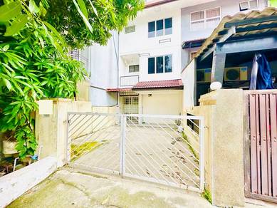 3 Storey Intermediate Terrace Taman Dagang Ampang Near Lrt Ampang