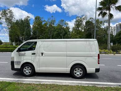 Van Panel Hiace 2.5 (M) Nv Van Angkat Brg