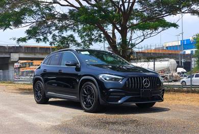 Mercedes Benz GLA35 2.0 AMG 4 MATIC (A)