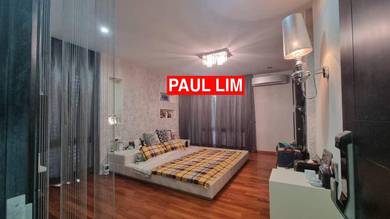 LANDED SALE 3 STOREY At JALAN CANTONMENT GOOD CONDITION