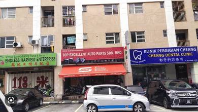 New Repaired & Painted Corner 3rd Floor Shop Apartment Rawang Mutiara