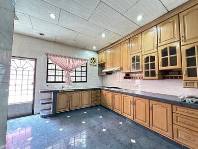 End Lot Bayu Perdana 2 Storey Terrace House (20x75) Full Loan RENOVATE