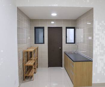 Landmark Residence, Bandar Sungai Long, Walking Distance To MRT