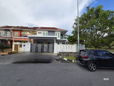 CORNER LOT Double Storey Terrace D Sentral Bandar Seri Putra Bangi