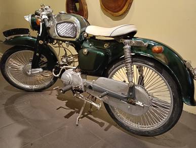 vintage Honda c90 sport CAN CHANGE NAME IMMEDIATEL