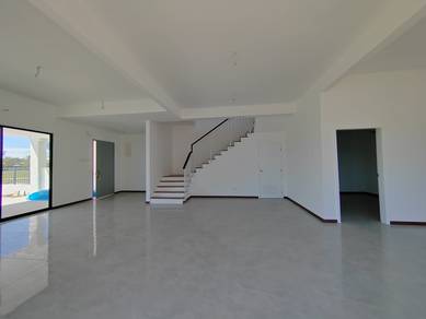 CORNER LOT FACING PLAYGROUND 2 Sty Terrace SENNI 2 Bukit Banyan