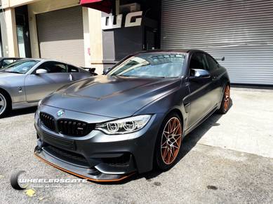 BMW M4 GTS 1/700 Worldwide