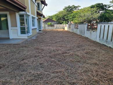 Double storey superlink house Ixora, Denai Alam Shah Alam