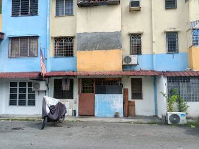 Flat PKNS Seksyen 20