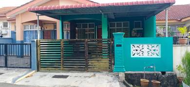 Lukut Taman Makmur Single Storey House for Sale
