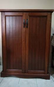 Kabinet country style rak storage wooden perabot