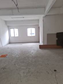 3 story shop office Bandar Country Homes