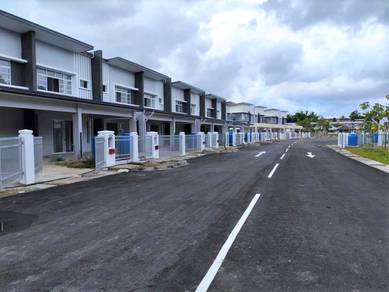 Bakut Tuaran, New Double Storey Terrace : Suasana Melalin