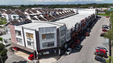SENA JAYA PUSAT PERNIAGAAN POKOK SENA CORNER G/FLOOR Nr SETIA FONTAINE
