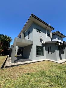 Extra Large Double storey semi D at Jln stutong tabuan height for Sale