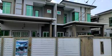 Rumah Berkembar 2 Tingkat di Bukit Besar, Kuala Terengganu.