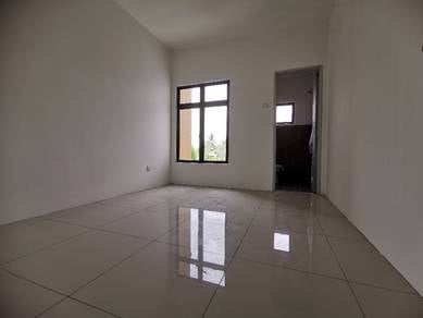 2-storey-Terraced-House-for-sale-Setia-Alam-Selangor-2