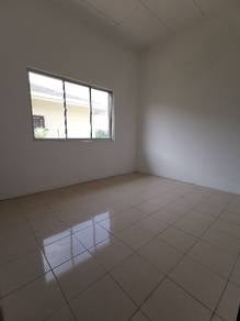 2-storey-Terraced-House-for-sale-Setia-Alam-Selangor-1