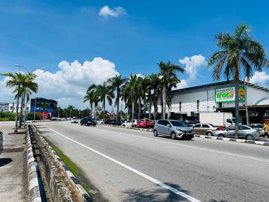 Malim, melaka 2 shoplots for sale