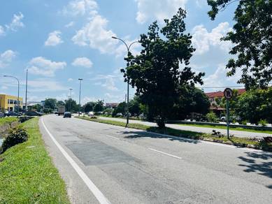 Malim melaka 3 shoplots for sale
