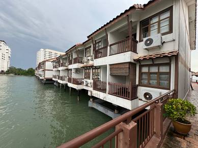 [FOR SALE GOOD FOR INVESTMENT] Lexis water chalets Port Dickson