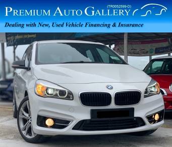 Bmw 218i ACTIVE TOURER M/T LUXURY 1.5 (M) LIMITED