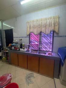 Bandar seri Putra teres 2 tingkat walking distance to sekolah SK