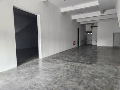 Bandar Tasik Puteri Rawang 2 Adjoining Intermediate Unit Mainroad