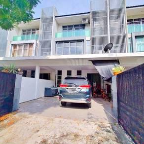 [FREEHOLD 7 ROOMS 7 BATH] 3-Storey Terrace, Taman Bangi Avenue, Bangi