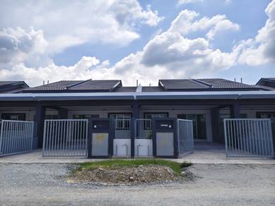 KOTA WARISAN SINGLE STOREY 20x93 OPEN TITLE BACKYARD EXTRA 15FT LAND