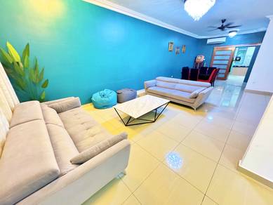 RENOVATED FURNISHED 3 Storey Terrace Bangi Avenue 3 (Seksyen 7) 7R 7B