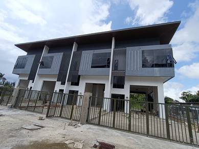 New Modern Warehouse at Penampang