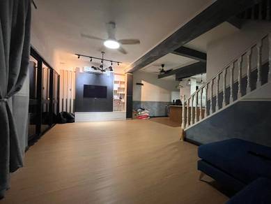 Grace Ville Duplex | Renovated | Block K