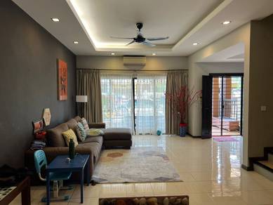 Double Storey 22x75 Jalan Jeriji Bukit Jelutong near Playground