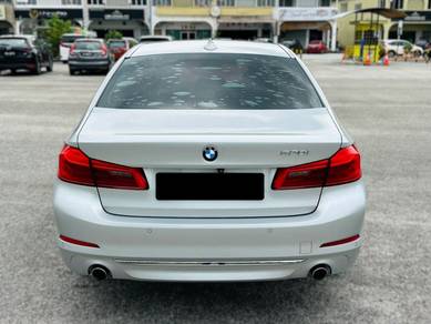 ✅Bmw 520i 2.0 LUXURY (A)✅F/SERVICE ORI MIL