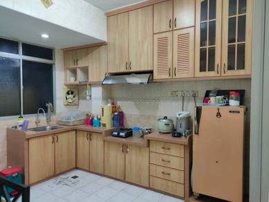 Partial Furnished For Sale - Option for 2 carparks
