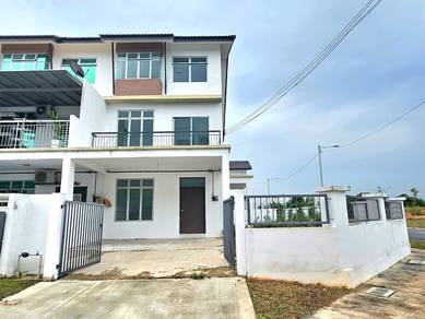 [FREEHOLD!!Corner Lot] 2.5 Tingkat Scientex Kundang, Rawang, Sg Buloh