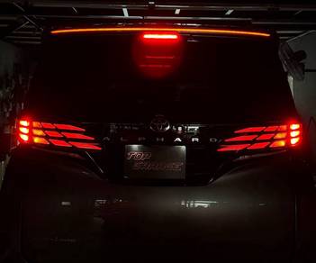 Alphard Vellfire 40 Spoiler With Light Bar Bodykit