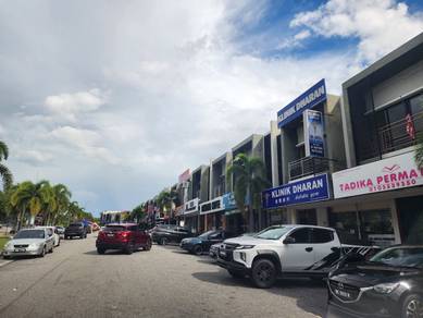 2 sty Shop Lot Bandar Seri Coalfields Facing Lake !! BSC Water front