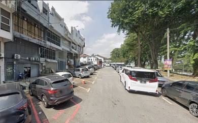 3.5 Storey Shop Lot Taman Intan Kawasan 16 Klang