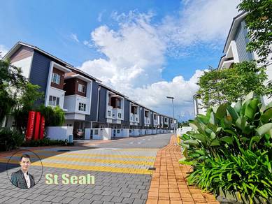 Bm Town @ Sunway Wellesley Townhouse 3 Room 3 Bathroom 2 Carpark Sell