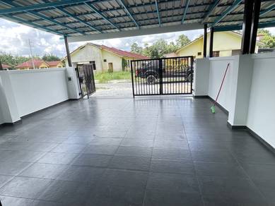 Rumah teres melor tegayong