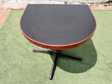 S43-J   Meja Tepi Half Moon Corner Table Steel Leg