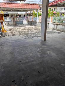 Taman makok double terrace , long car porch , 2000sqft