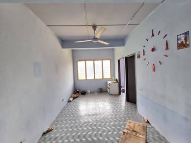 5th Floor, Walk Up Flat, Sri Dahlia, Basic Unit, Bandar Puteri Puchong