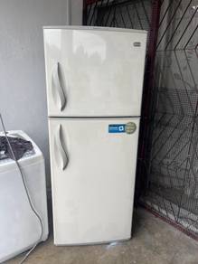 LG fridge refrigerator peti sejuk peti ais 2 door