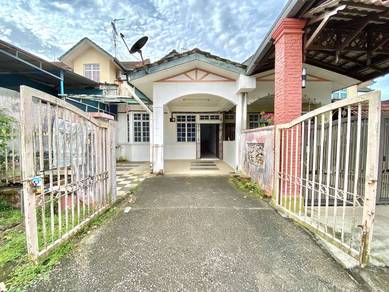 Renovated Taman Bukit Tiram, Ulu Tiram