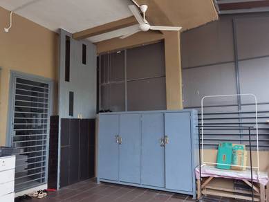 A/C F/F Nice Cheap Room Bandar Mahkota Cheras Near BMC Mall Easteries