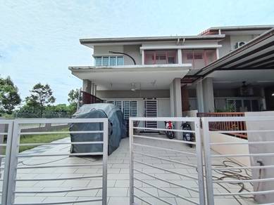 Corner Lot Double Storey Terrace, Kota Bayuemas,