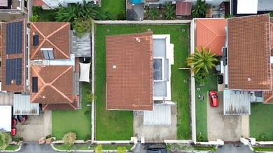 MURAH! Bungalow Double Storey Banyan Close Bandar Bukit Mahkota Bangi
